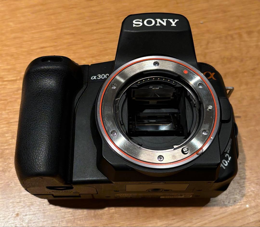 sony α300