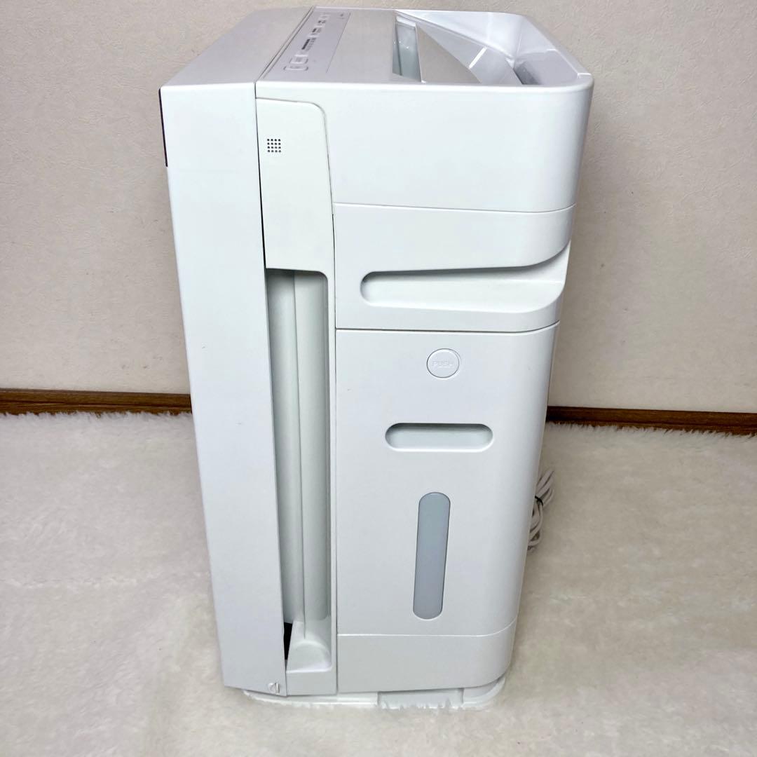 【へたれ金魚】 ダイキン 加湿ストリーマ空気清浄機 MCK70XJ-W