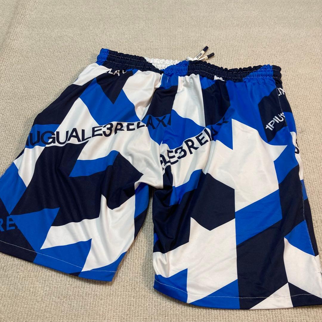 【専用】1PIU1UGUALE3 RELAXセットアップ　ラッシュカード水着折鶴