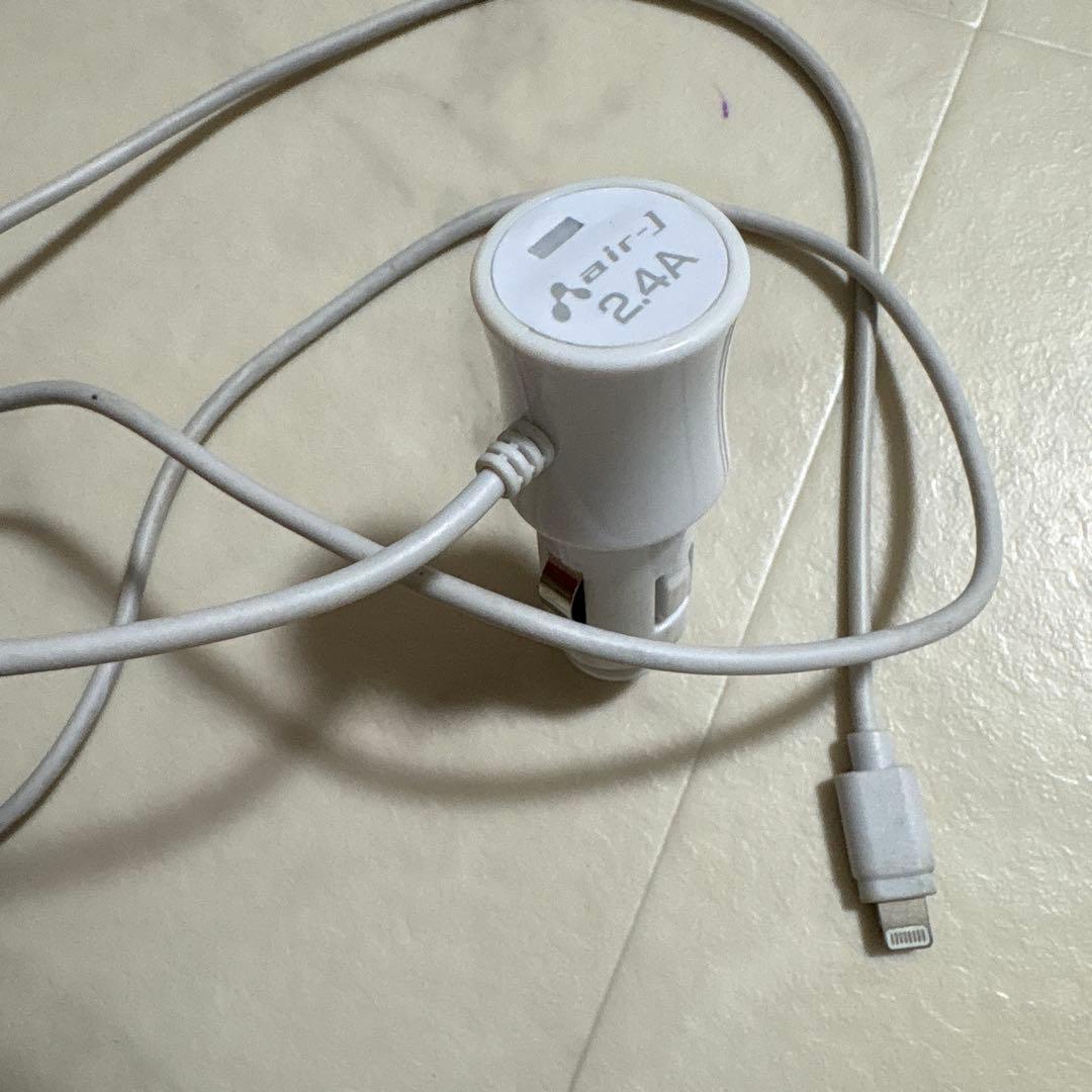 iPhone SE (第3世代) 64GB スターライトSIMフリー