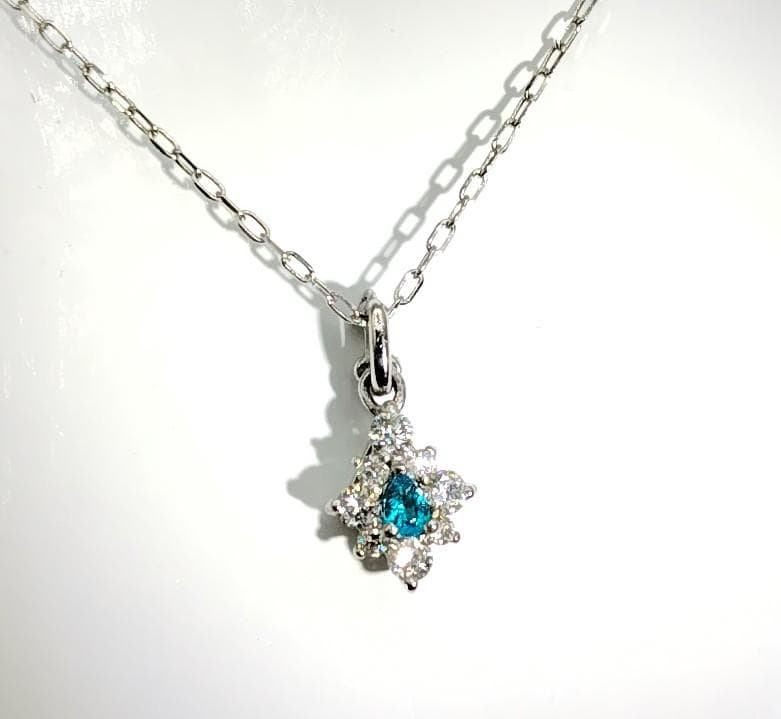 パライバトルマリン　ネックレス