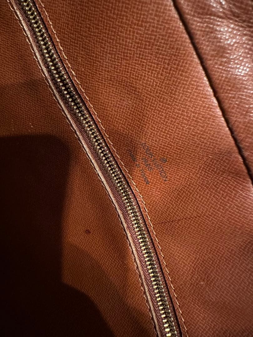 ルイヴィトン ビジネスバッグ モノグラム ポルトドキュマン ヴォワヤージュ