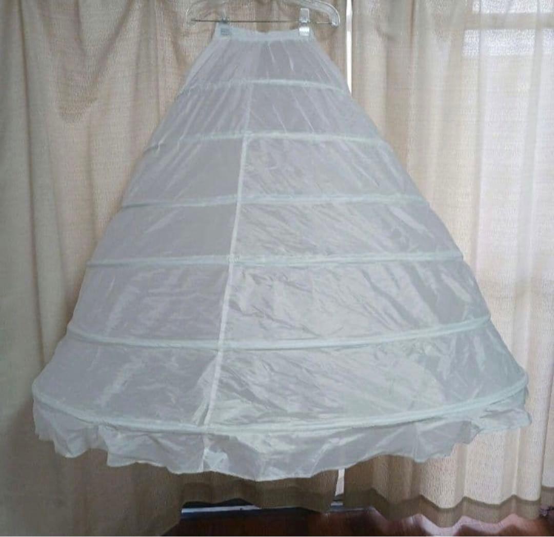 LEGGENDA SPOSE ウェディングドレス(パニエ・小物付き)