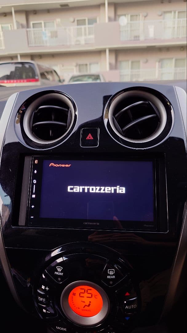 Pioneer DMH-SZ500 ディスプレイオーディオ