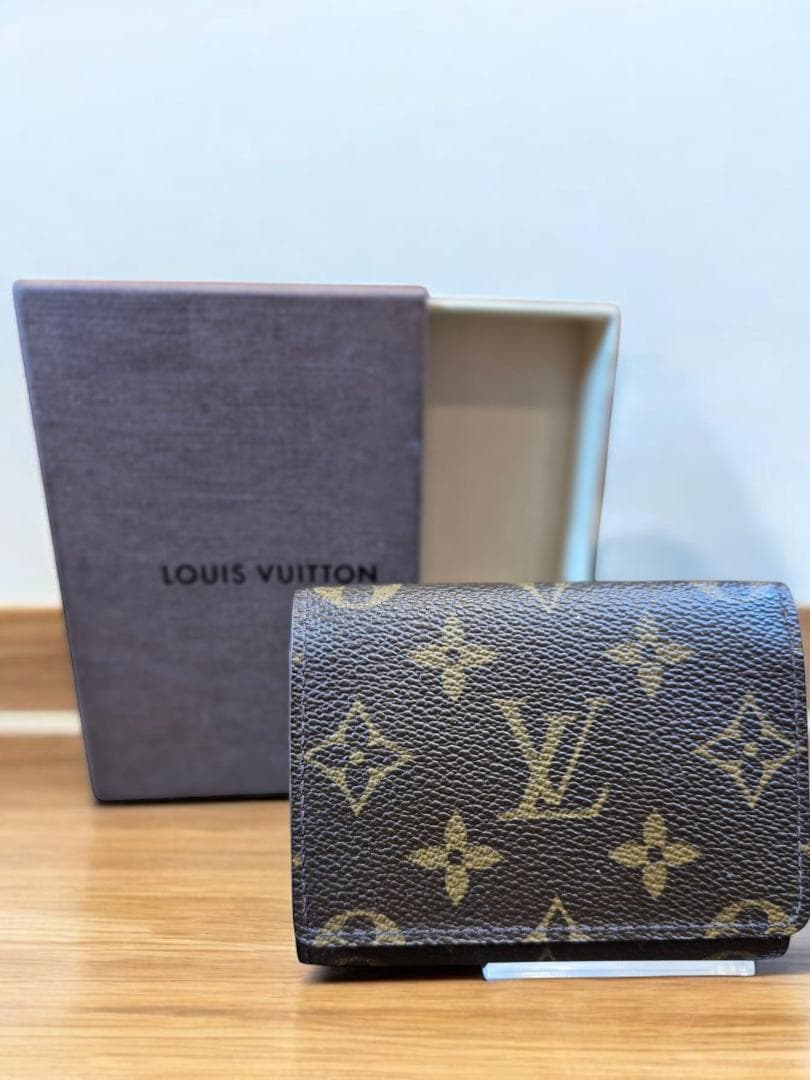 LOUIS　VUITTON　ルイヴィトン　モノグラム　名刺入れ