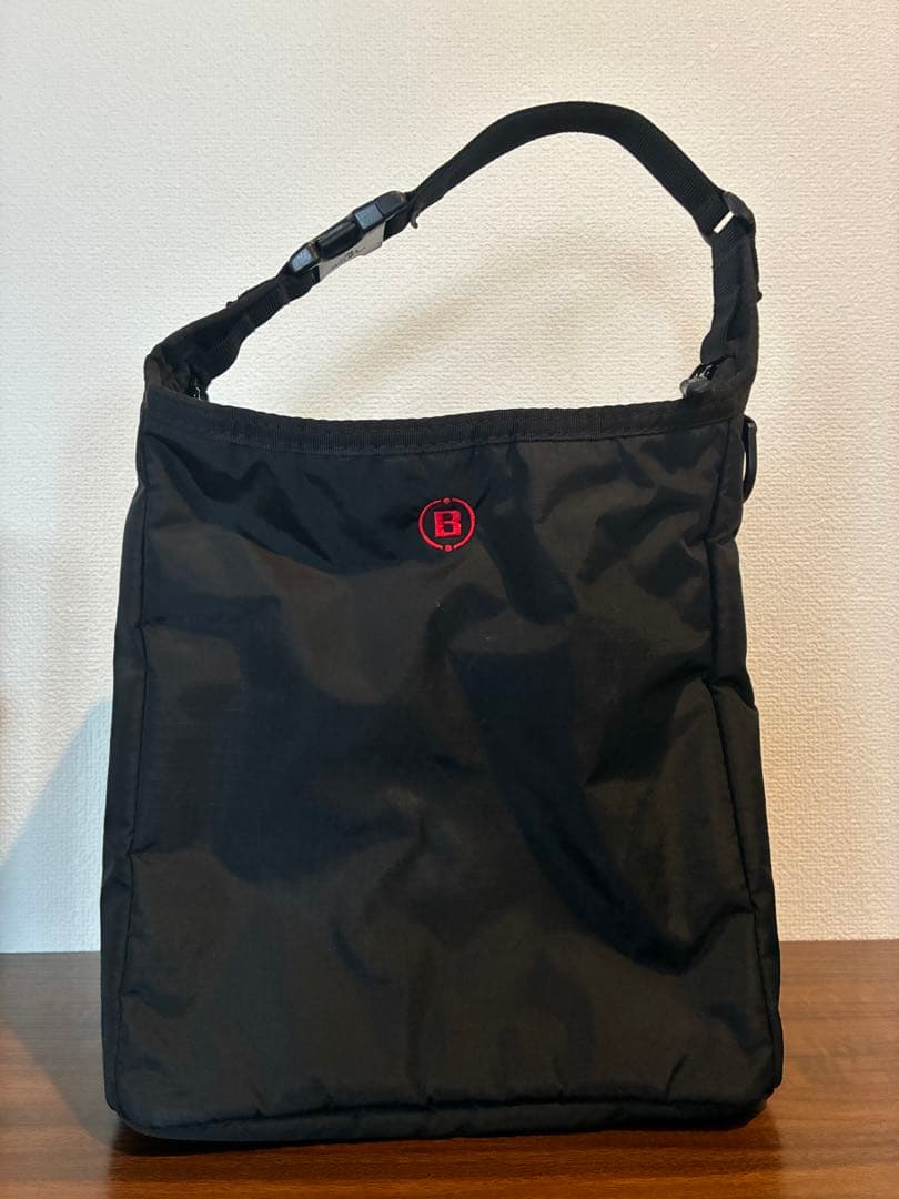 BRIEFING 保冷ショルダーバッグ ブラック