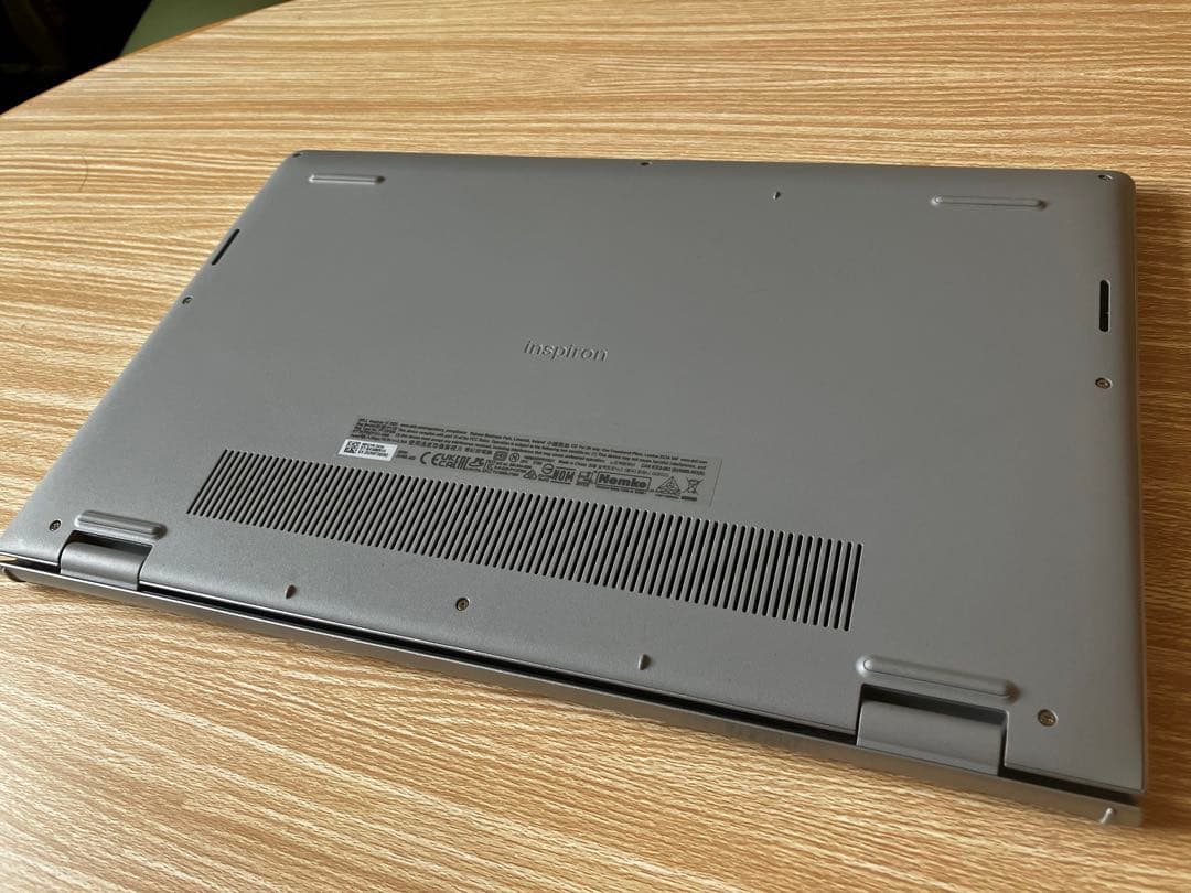 DELL Inspiron 15 3525 シルバー 【DELLケース付き】