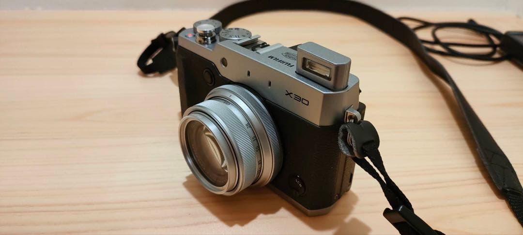 フジフイルム　Ｘ30
