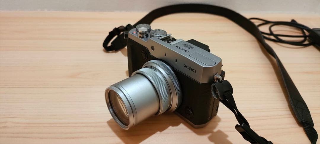 フジフイルム　Ｘ30