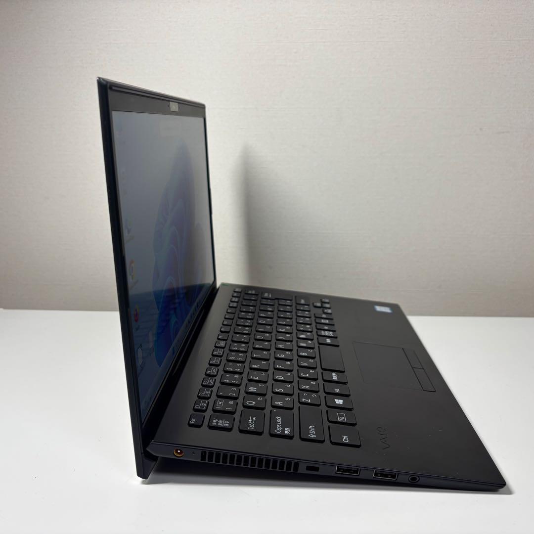 VAIO Pro 第8世代i7 8565-u SSD 512GB 8G