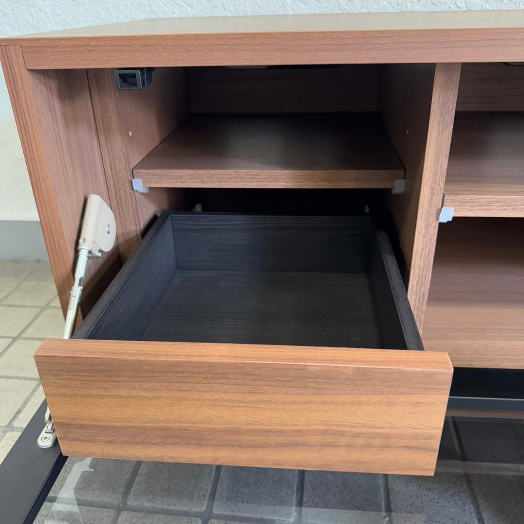 ♪ACTUS　テレビボード　SHINEシリーズ　ウォールナット材　アクタス