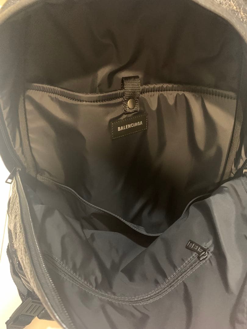 BALENCIAGA Armyバックパックミディアムブラック アリーナラムスキン
