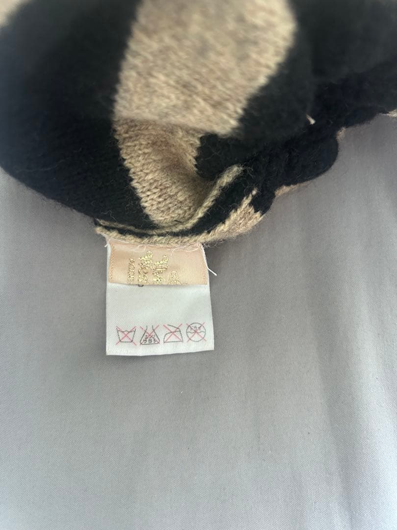 ヴィヴィアンウエストウッド 耳あてニット帽