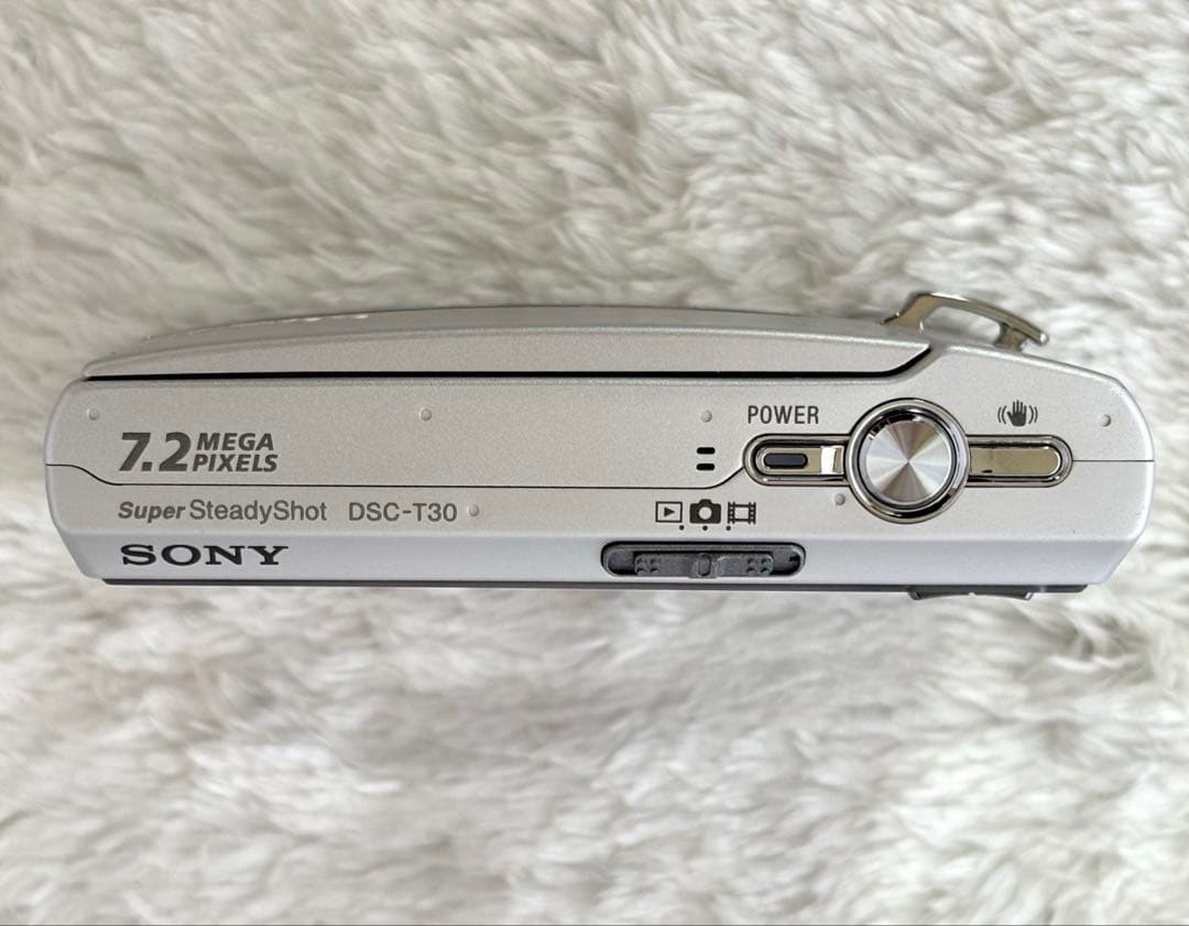 【SONY】Cyber-shot DSC-T30 デジカメ シルバー　コンデジ