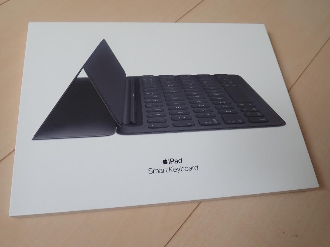 Apple　iPad スマートキーボード　箱付き　正規品　純正　4年使用
