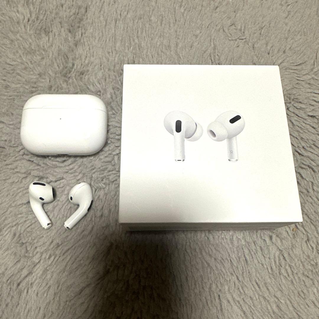 【お値下げ中】AirPods Pro MegaSafe 充電ケース付き
