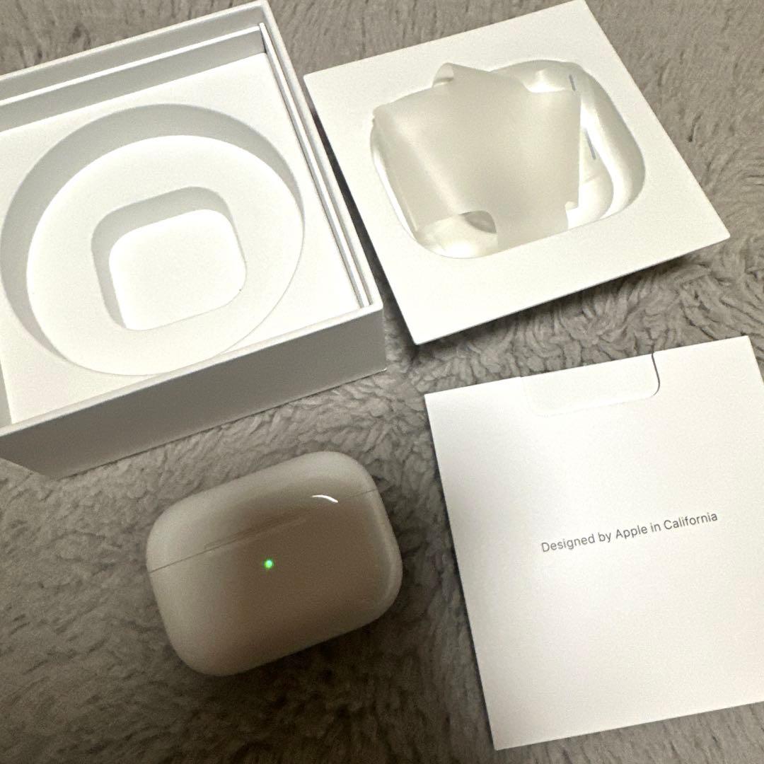 【お値下げ中】AirPods Pro MegaSafe 充電ケース付き