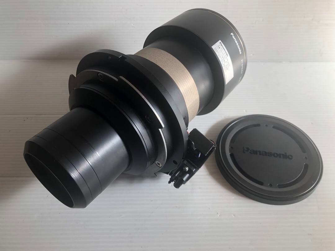 PANASONIC プロジェクター　用　長焦点レンズ ET-D75LE4 日本製
