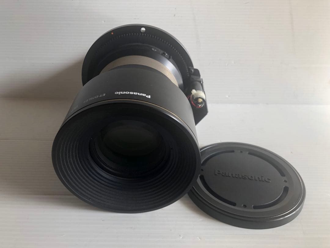 PANASONIC プロジェクター　用　長焦点レンズ ET-D75LE4 日本製