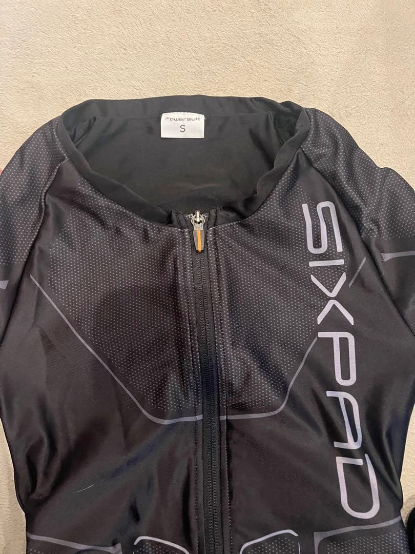 ゆ*ず様 シックスパッド上下正規品　上S下M