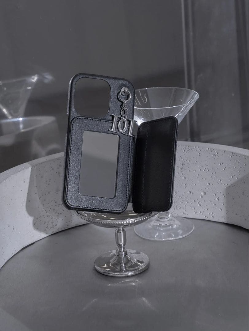 Darich キルティングミラーDDチャームiPhoneケース スマホケース