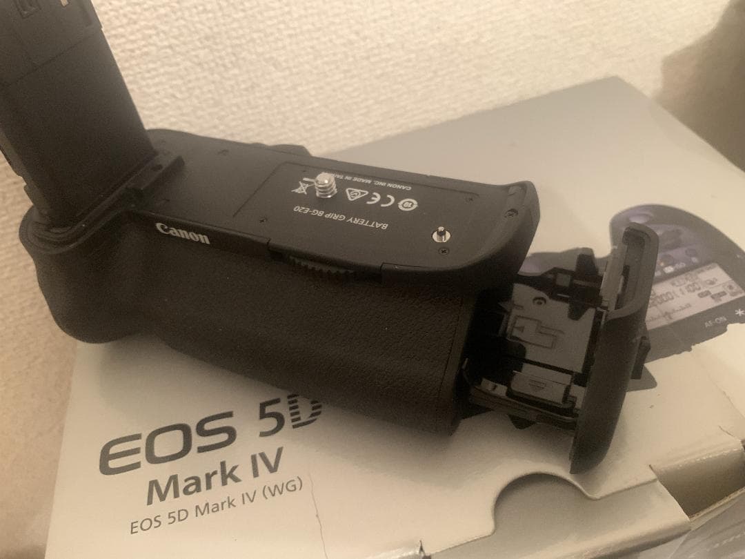 美品中古 Canon 充電池グリップ のみ BG-E20