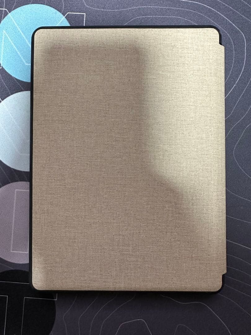 Kindle Paperwhite (8GB) 11世代 広告あり ケース付き