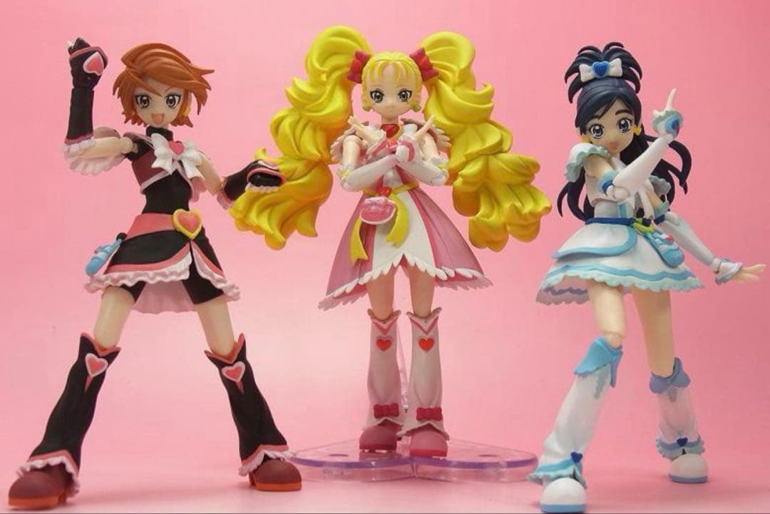 S.H. Figuarts キュアブラック　キュアホワイト　シャイニールミナス