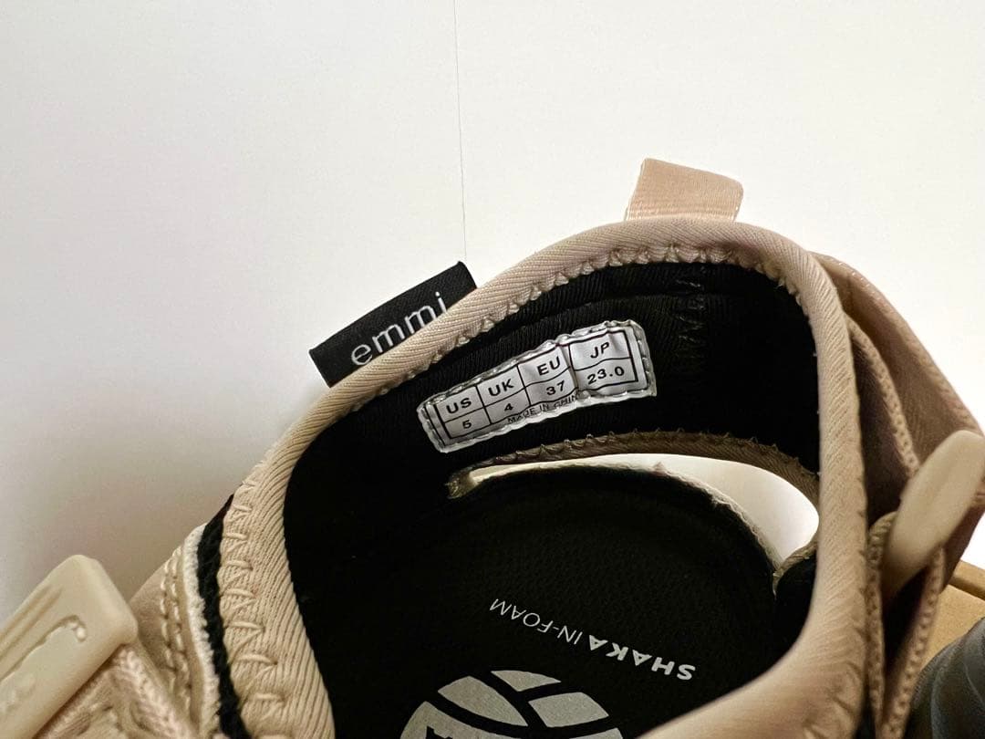 SHAKA OTTER TRAIL AT emmi 特別仕様