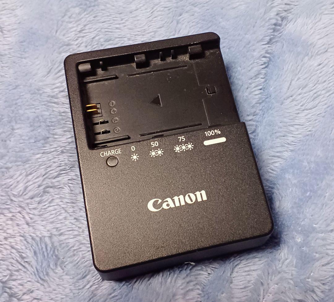 Canon EOS 5D Mark III 純正グリップBG-E11付き