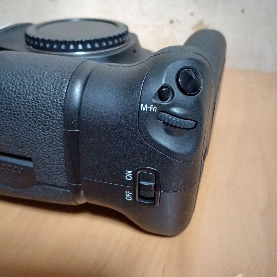 Canon EOS 5D Mark III 純正グリップBG-E11付き