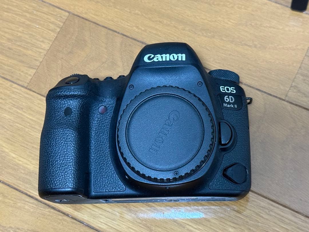 【値下げ中】Canon EOS 6DMark II デジタル一眼レフカメラセット