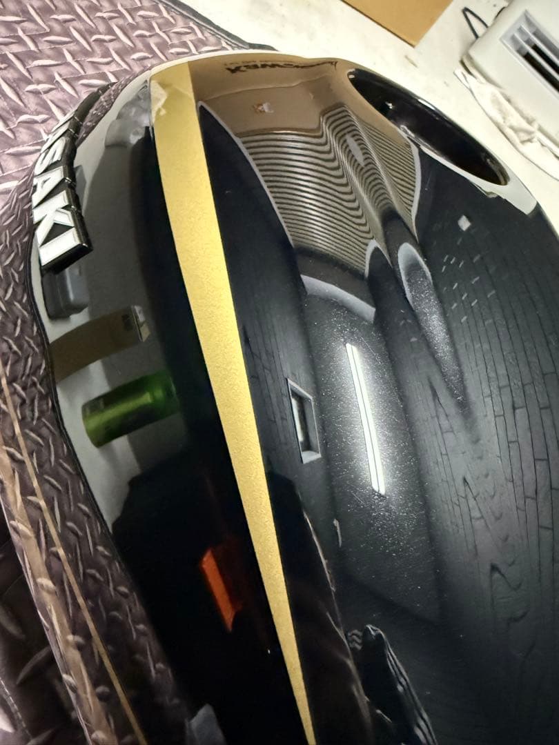 いし　z900rs cafe 純正タンク