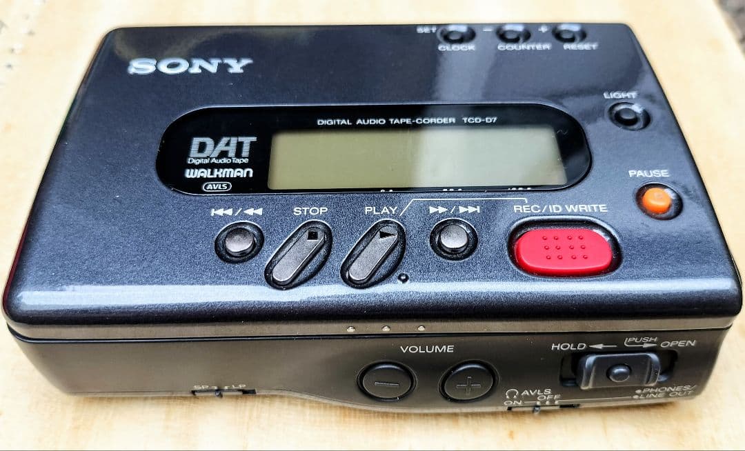 RITAO CHAN公式アカウント07DAT WALKMAN TCD-D7