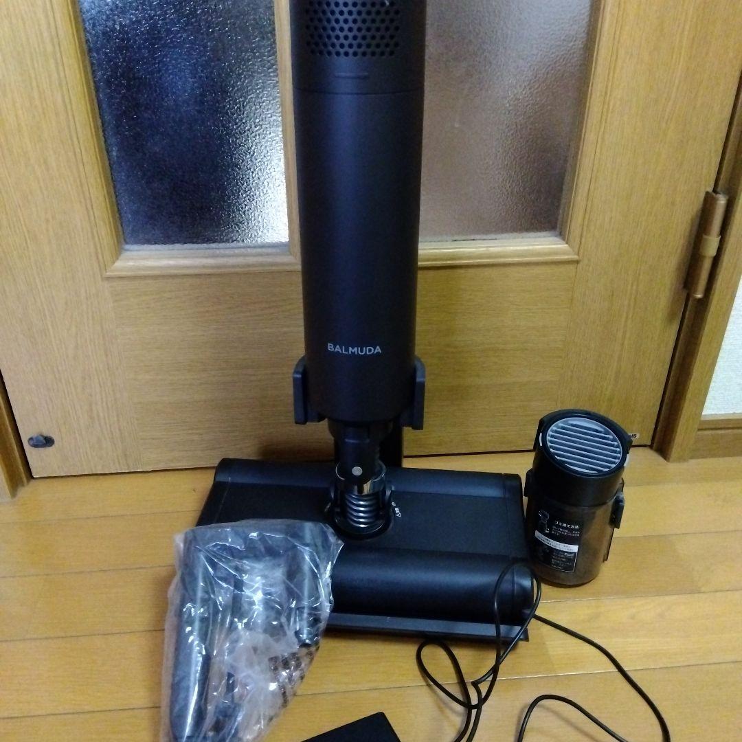 バルミューダThe Cleaner クリーナー CO1A-BK