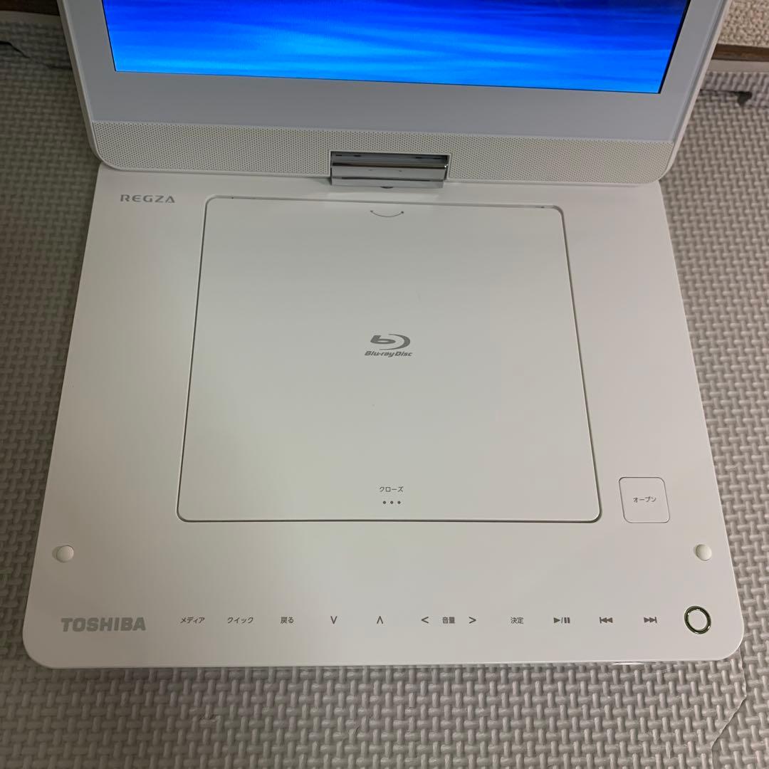東芝 9型ポータブルBlu-rayプレーヤー　REGZA SD-BP900S