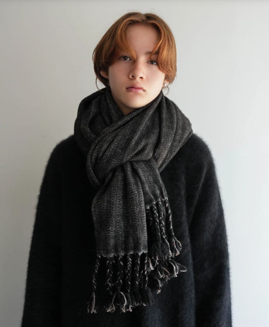 新品・未開封・タグ付 CTHY YAK WOOL FRINGE STOLE