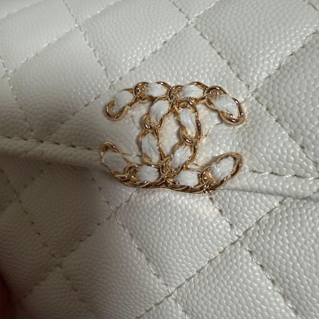 ら*ら様 CHANEL MAKE UPノベルティキルティングホワイトショルダー