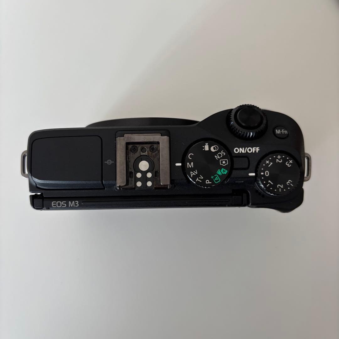 Canon EOS M3 ミラーレス一眼 カメラ