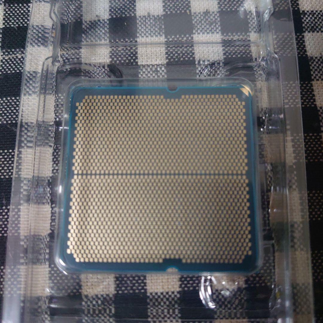 【新品未使用】AMD Ryzen 7 9800X3D