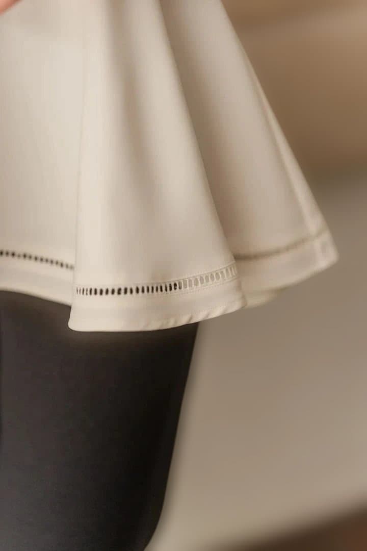 新品未使用 Maison Echelle ストレッチポンチペプラム トップス