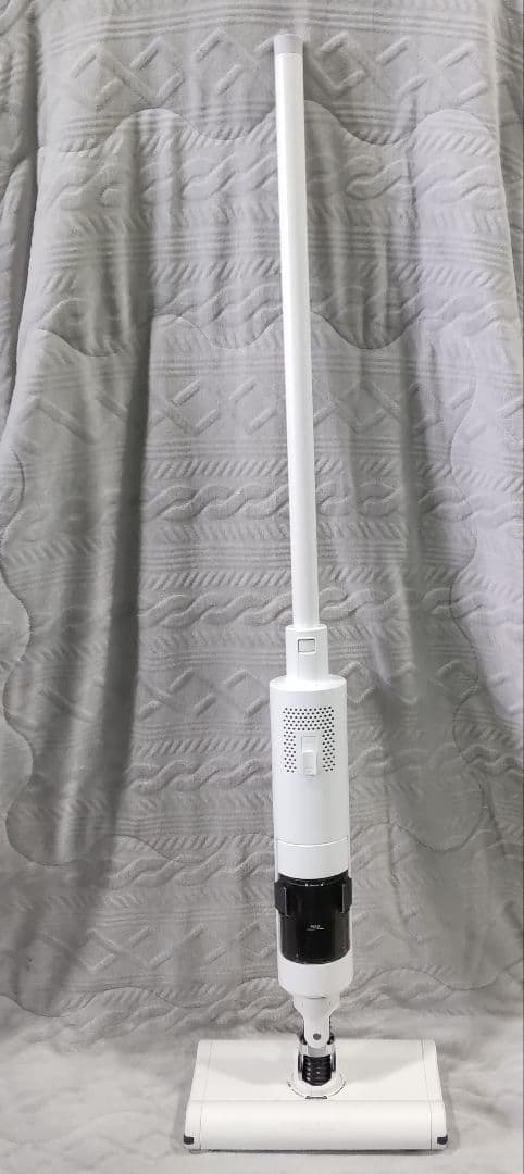 BALMUDA The Cleaner　C01A-WH　バルミューダ　掃除機