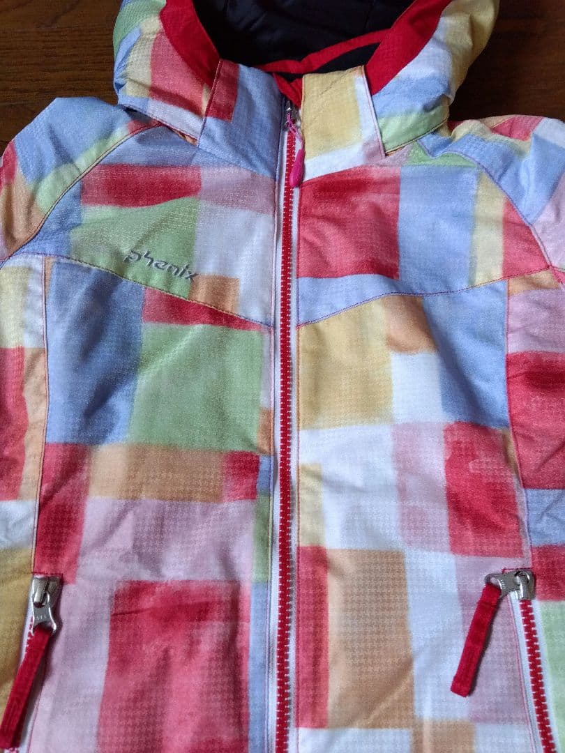 フェニックス スキーウェア　140 Phoenix　赤　女の子