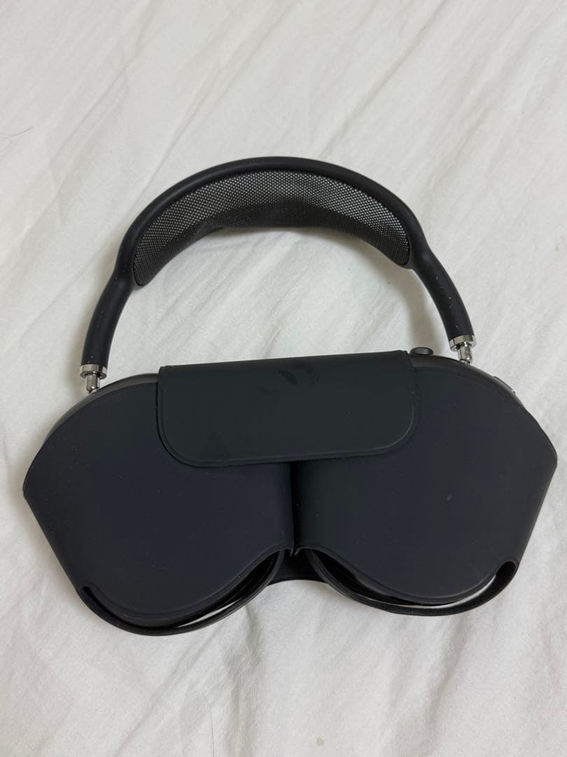 AirPods Max スペースグレイ（純正Smart Case付き）