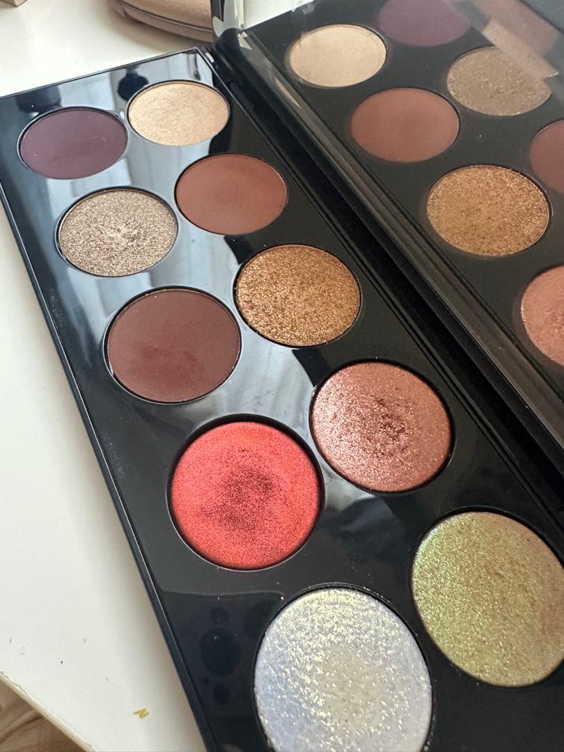 PAT McGRATH LABS パットマクグラスラブス　アイシャドウ