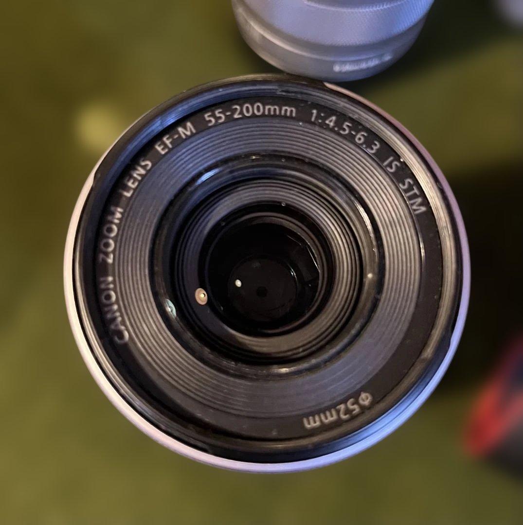 Canon EOS Kiss M2 ホワイト レンズ3本付き 単焦点パンケーキ含