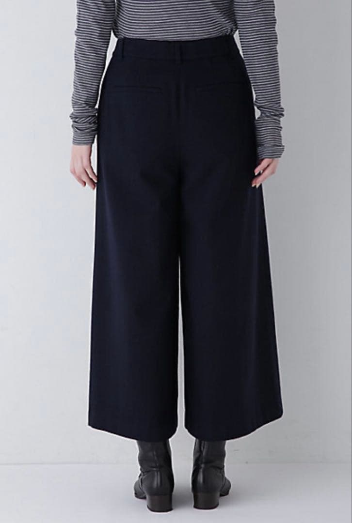 美品！ヒューマンウーマン！セミ梳毛ツイルパンツ