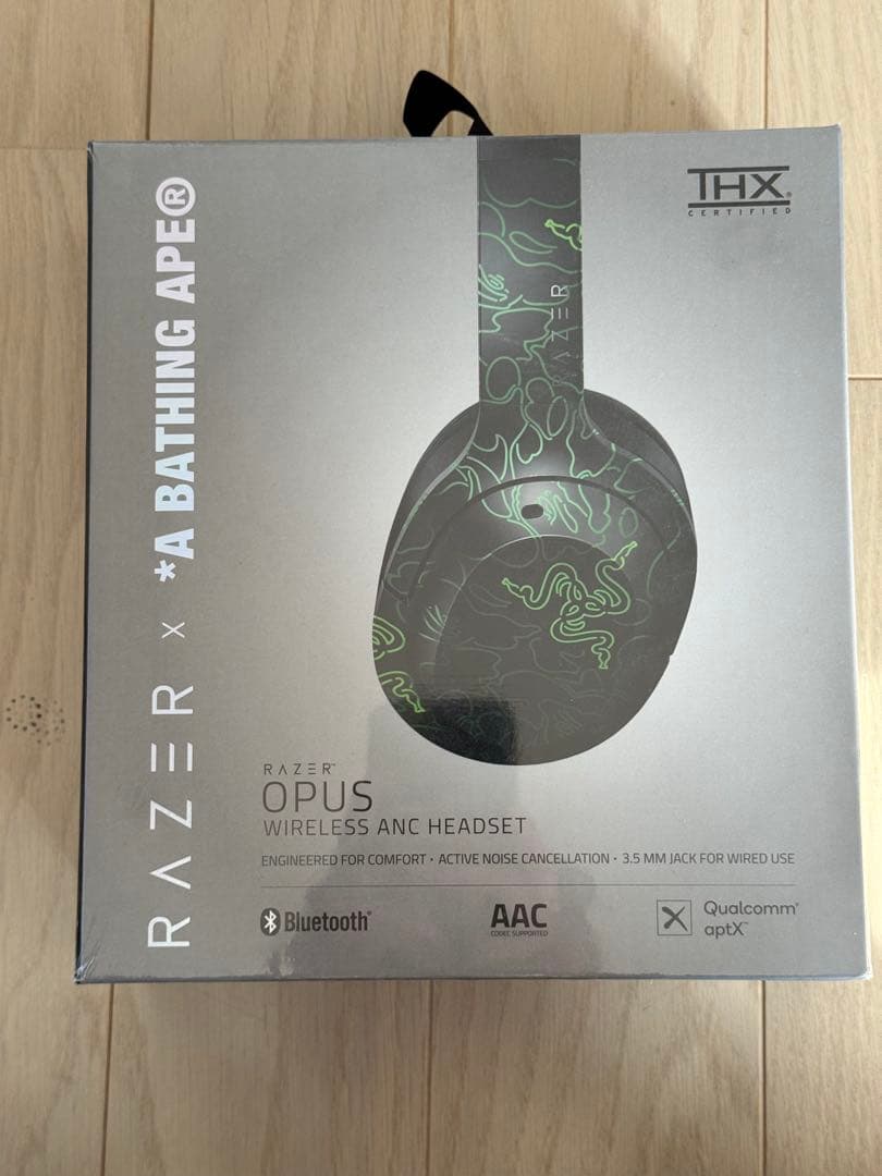 新品未開封　APEとRazerのコラボヘッドホン　超希少