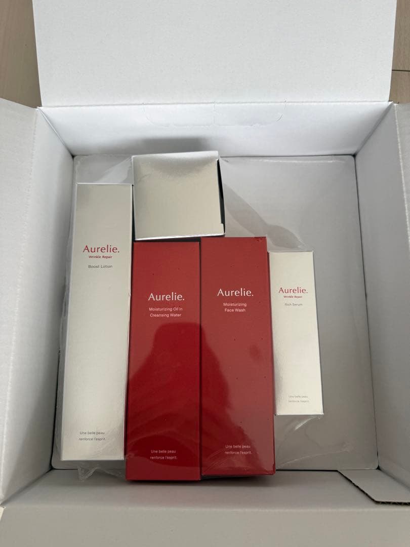 Aurelie オレリープレミアム集中ケアコース5点セット（未開封/新品）