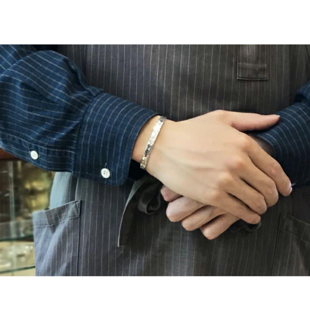 SALE＜6mm幅、厚み2.3mm＞【 平打ち 叩き バングル 】シルバー925